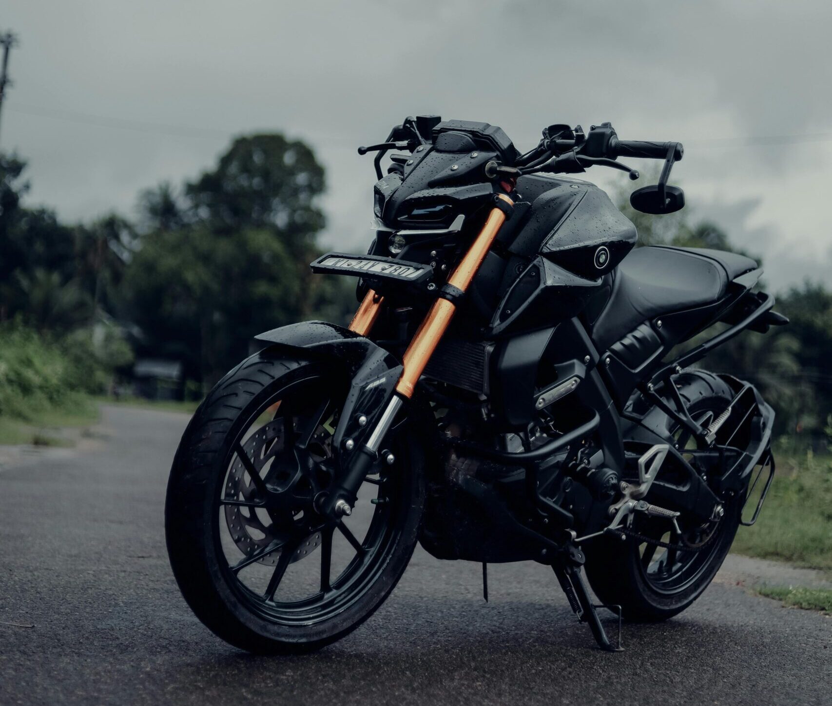 Yamaha MT 15 Price in India 2025 – Stunning Streetfighter with 48 kmpl Mileage & New Colours